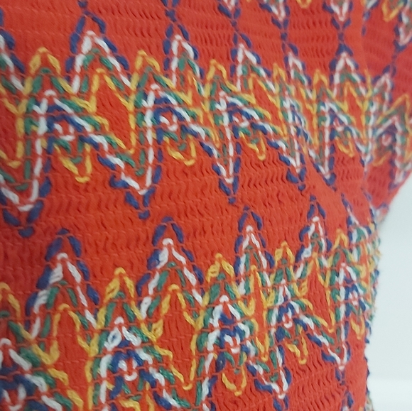 Crop top - Picture 2 of 4